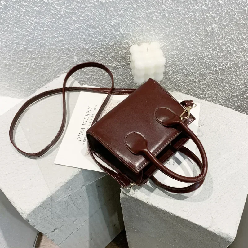 Woman Small Square Bag New Popular Retro Mini Handbags Literary Crowds Shoulder Messenger Female Bag Bags for Women Purse